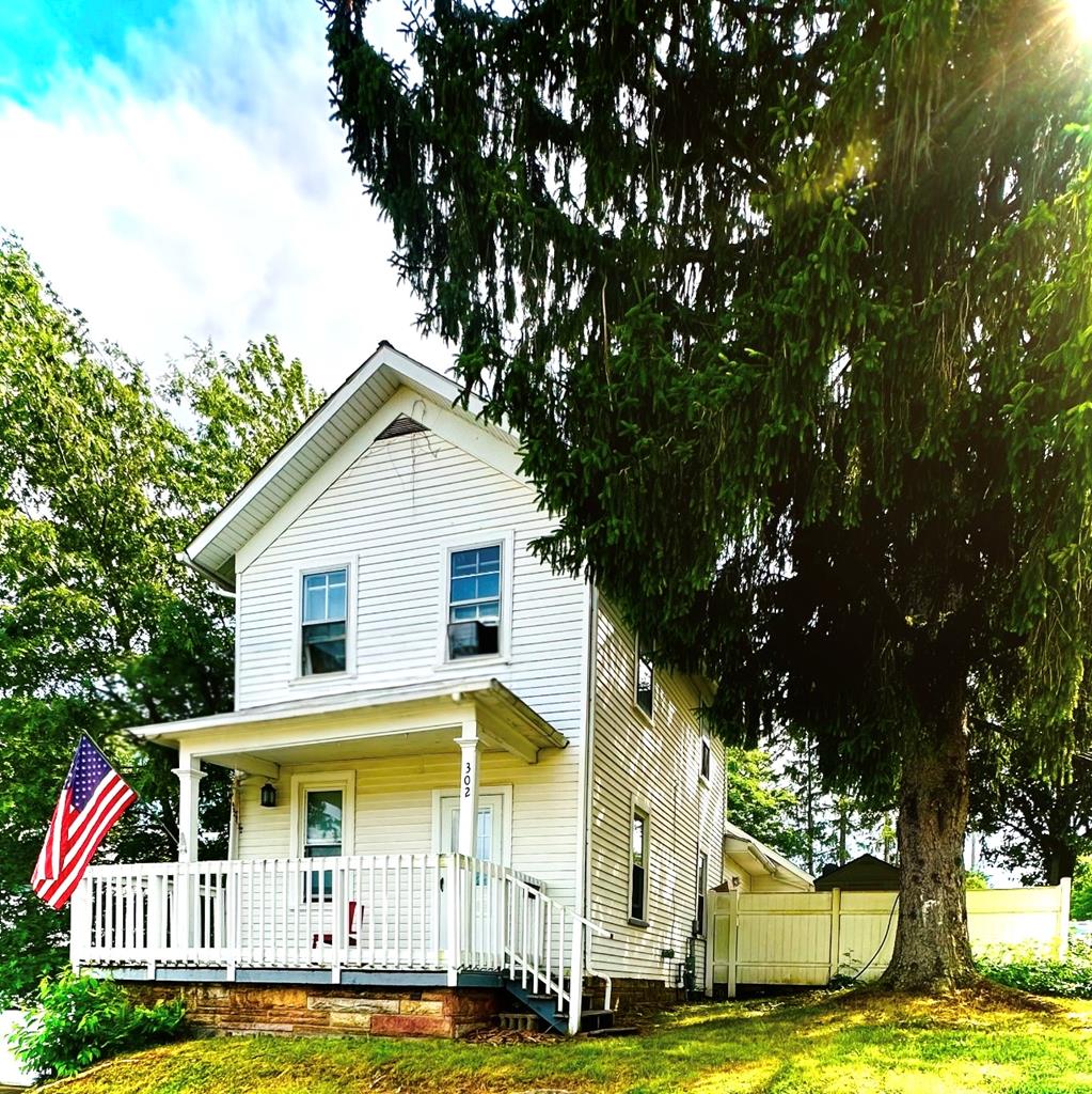 Cozy and Charming Home