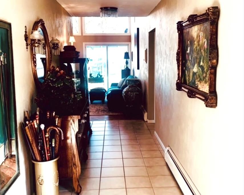 GATES AND BURNS REALTY