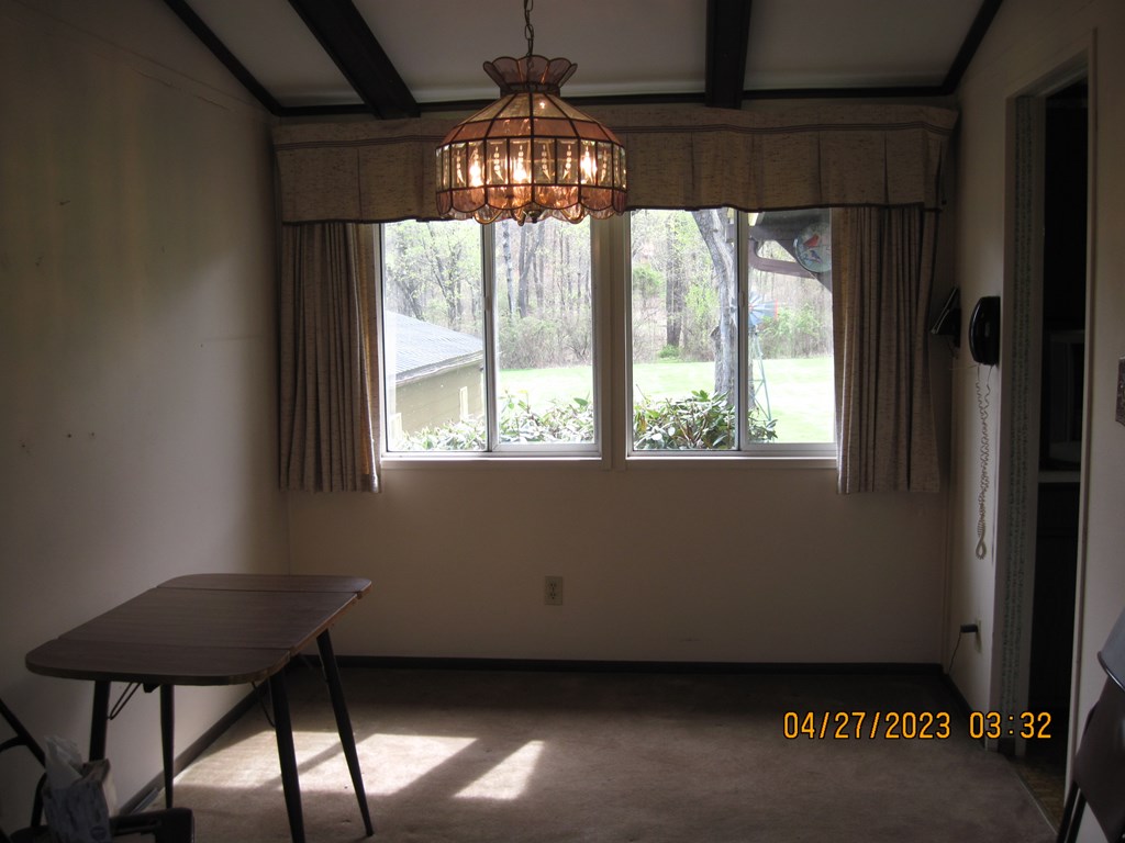 GATES AND BURNS REALTY