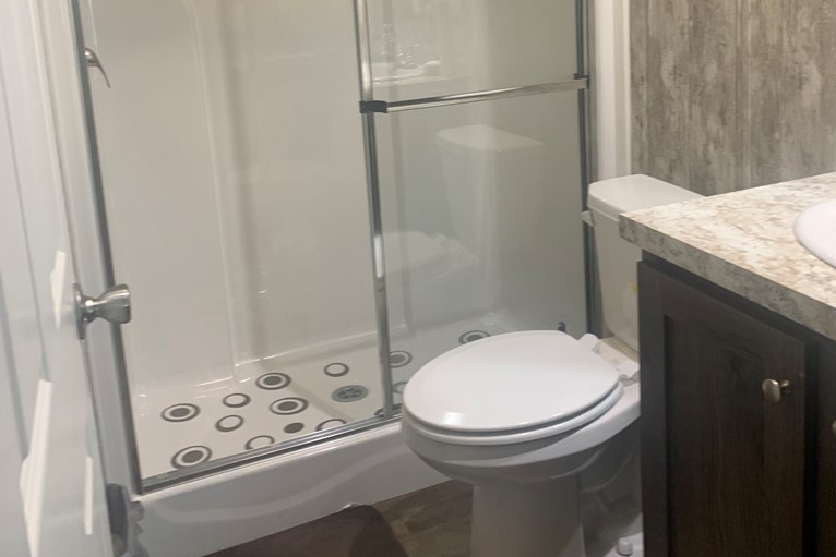 GATES AND BURNS REALTY