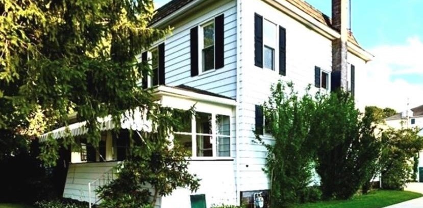 Move-In Ready 3-Bedroom Colonial with Oversized 4-Car Garage